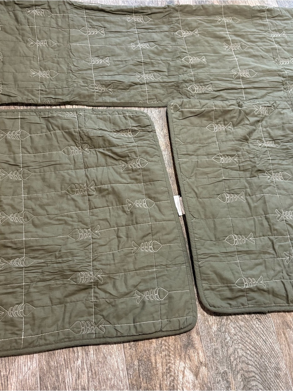 Eddie Bauer Troutdale Pillow Sham Set Of 3 Green Fish Lodge 2 Standard 1 Accent - Picture 6 of 10